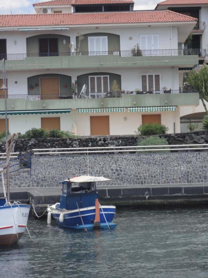 Acirealevacanze - Romantica Camera Sul Mare Dış mekan fotoğraf