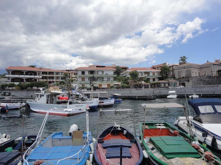 Acirealevacanze - Romantica Camera Sul Mare Dış mekan fotoğraf