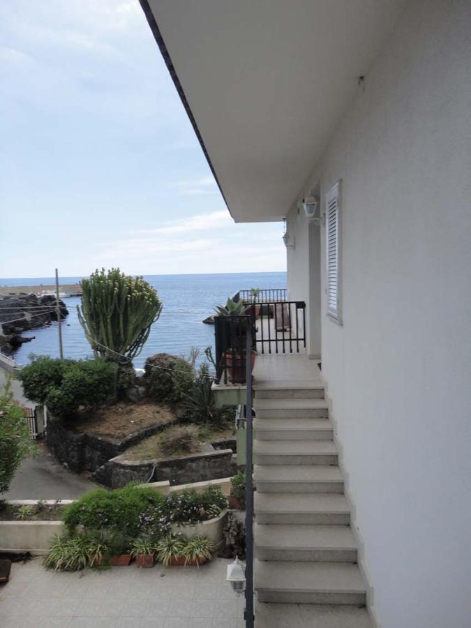 Acirealevacanze - Romantica Camera Sul Mare Dış mekan fotoğraf