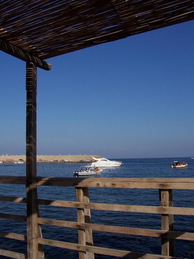 Acirealevacanze - Romantica Camera Sul Mare Dış mekan fotoğraf